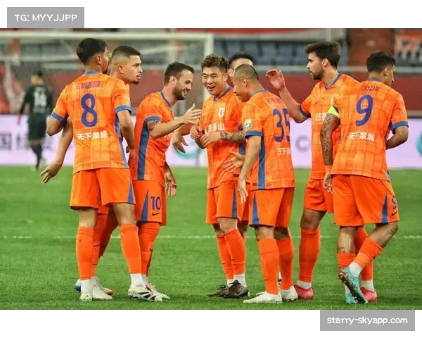 山东泰山前场三叉戟表现亮眼 但主帅问题导致争冠掉队 山东泰山前场三叉戟表现亮眼 但主帅问题导致争冠掉队