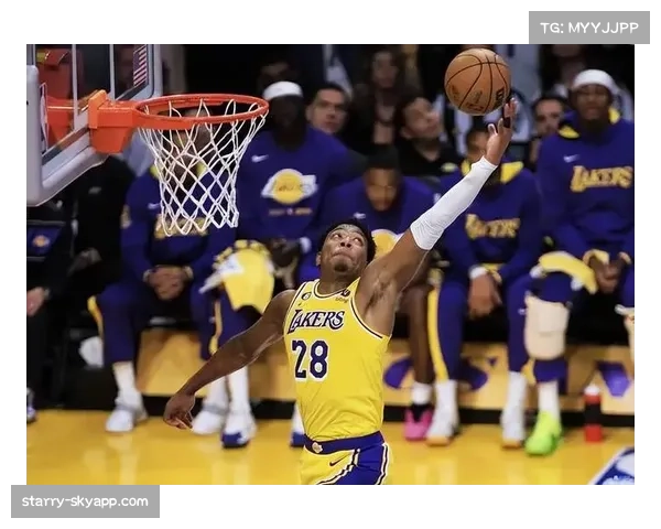 八村塁感谢汉迪教练指导 三分命中率提升助湖人取胜 八村塁感谢汉迪教练指导 三分命中率提升助湖人取胜